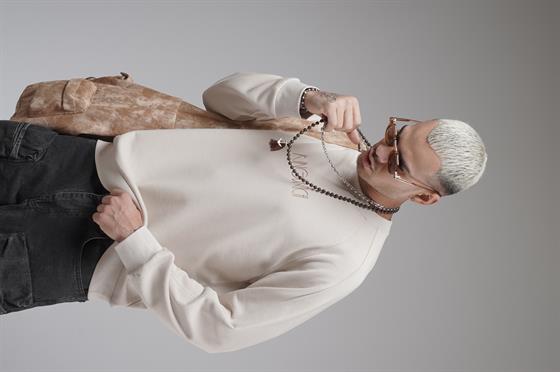 Ribanalı Yaka Reglan Kol Baskılı Oversize Kalıp Sweat