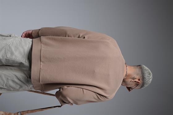 Ribanalı Yaka Reglan Kol Baskılı Oversize Kalıp Sweat