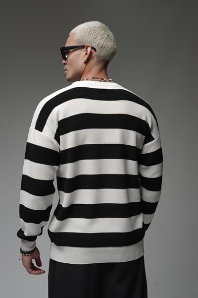 Bisiklet Yaka Çizgili Oversize Kalıp Kazak