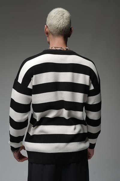 Bisiklet Yaka Çizgili Oversize Kalıp Kazak