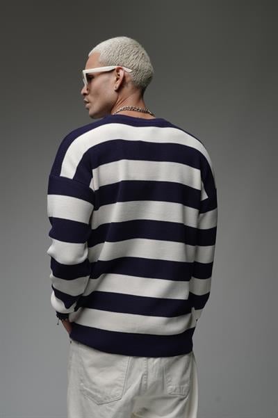 Bisiklet Yaka Çizgili Oversize Kalıp Kazak
