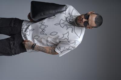 Bisiklet Yaka Desenli Oversize Kalıp Unisex Tişört