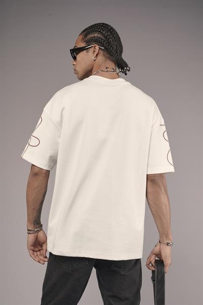 Bisiklet Yaka Nakış Detaylı Oversize Kalıp Unisex Tişört