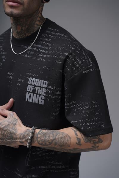 Bisiklet Yaka Silik Baskı Detaylı Unisex Oversize Kalıp Tişört