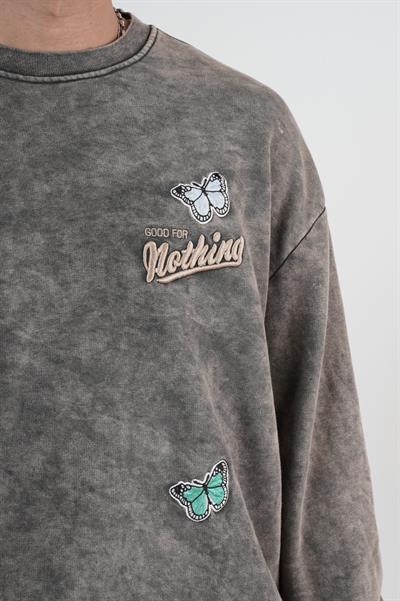 Bisiklet Yaka Yıkamalı Aplikeli Oversize Kalıp Sweatshirt