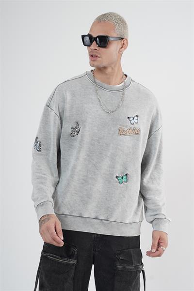Bisiklet Yaka Yıkamalı Aplikeli Oversize Kalıp Sweatshirt