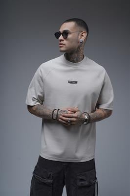 Kabaran Baskılı Reglan Kol Oversize Kalıp Tişört