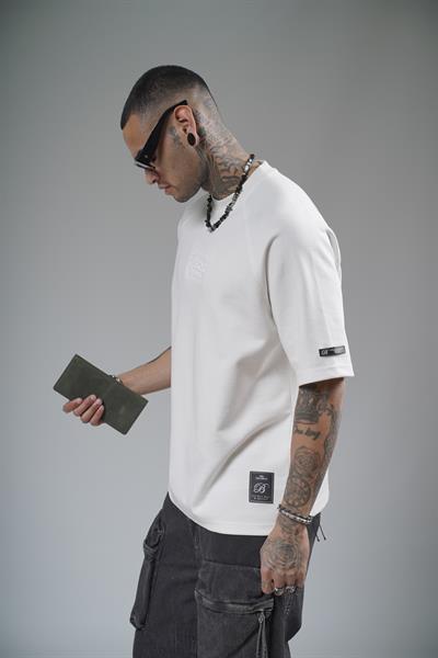 Kabartma Baskılı Reglan Kol Unisex Oversize Kalıp Tişört