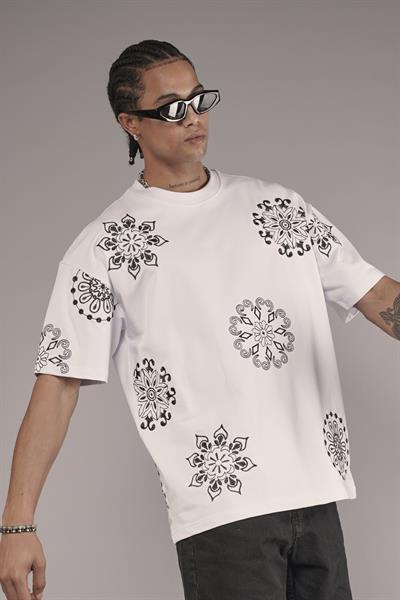 Nakış Detaylı Oversize Kalıp Unisex Tişört