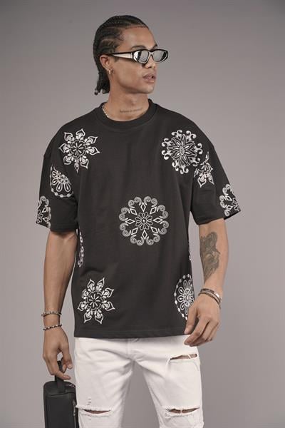 Nakış Detaylı Oversize Kalıp Unisex Tişört