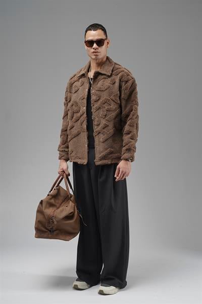 Önü Çıtçıt Kapamalı Kingbrich Yazılı Gömlek Yaka Peluş