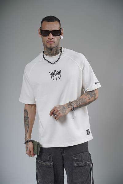 Önü Logolu Nakış Detaylı Reglan Kol Unisex Oversize Kalıp Tişört