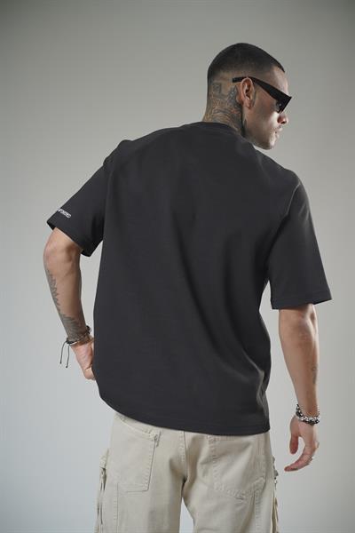 Önü Logolu Nakış Detaylı Reglan Kol Unisex Oversize Kalıp Tişört