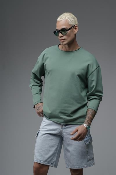 Pis Yaka Oversize Kalıp Düz Sweatshirt