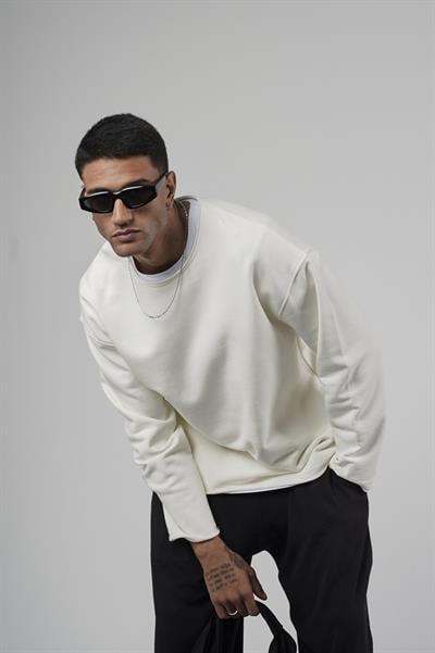 Pis Yaka Oversize Kesim Erkek Düz Sweatshirt