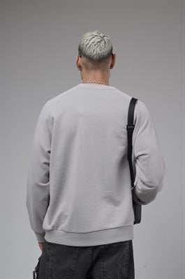 Ribanalı Yaka Reglan Kol Baskılı Oversize Kalıp Sweat