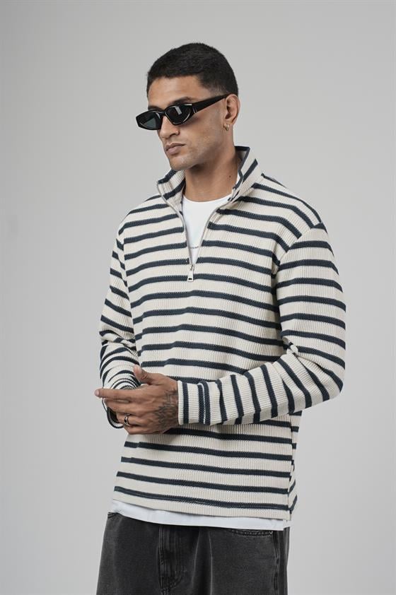 Yarım Fermuarlı Çizgili Regular Kalıp Jakarlı Sweatshirt
