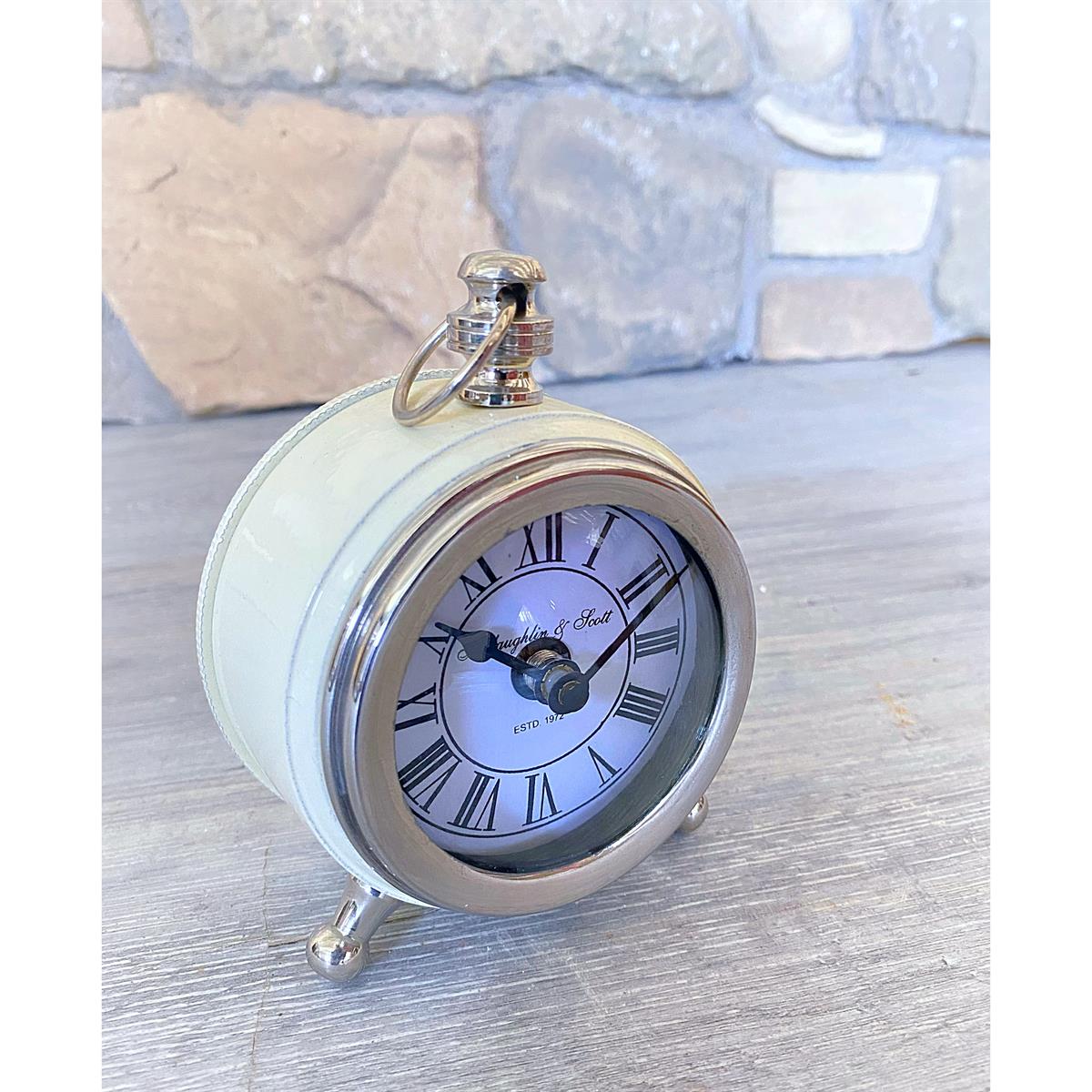 SaatSaatChrome Masa Saati
N'CREA HomeChrome Masa Saati
