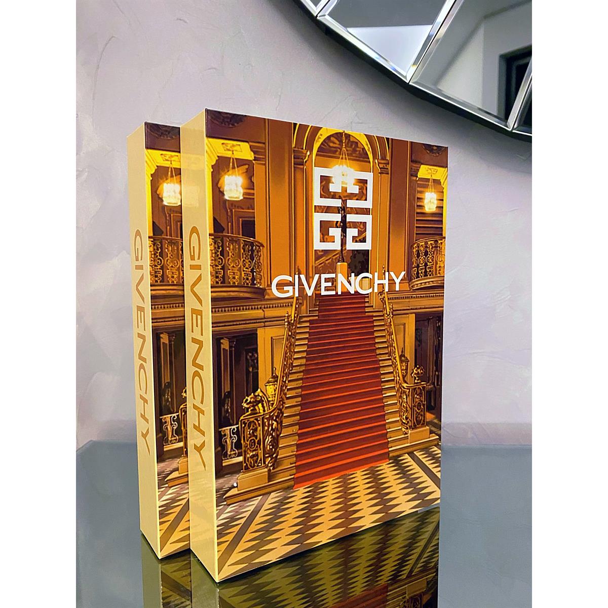 EV DEKORASYONUEV DEKORASYONUDEKORATİF KİTAP KUTU GIVENCHY
N'CREA HomeDEKORATİF KİTAP KUTU GIVENCHY
