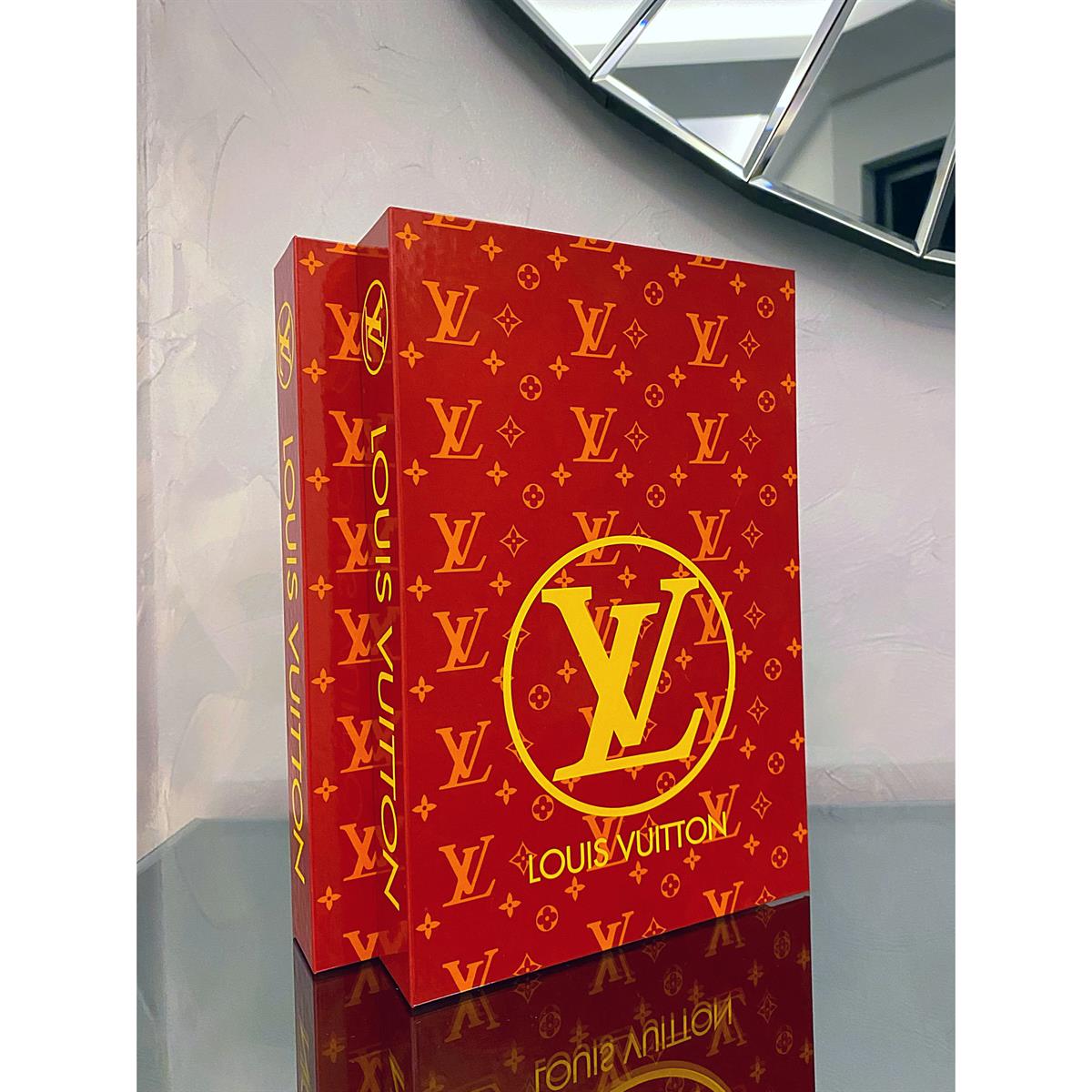 EV DEKORASYONUEV DEKORASYONUDekoratif Kitap Kutu Louis Vuitton
N'CREA HomeDekoratif Kitap Kutu Louis Vuitton
