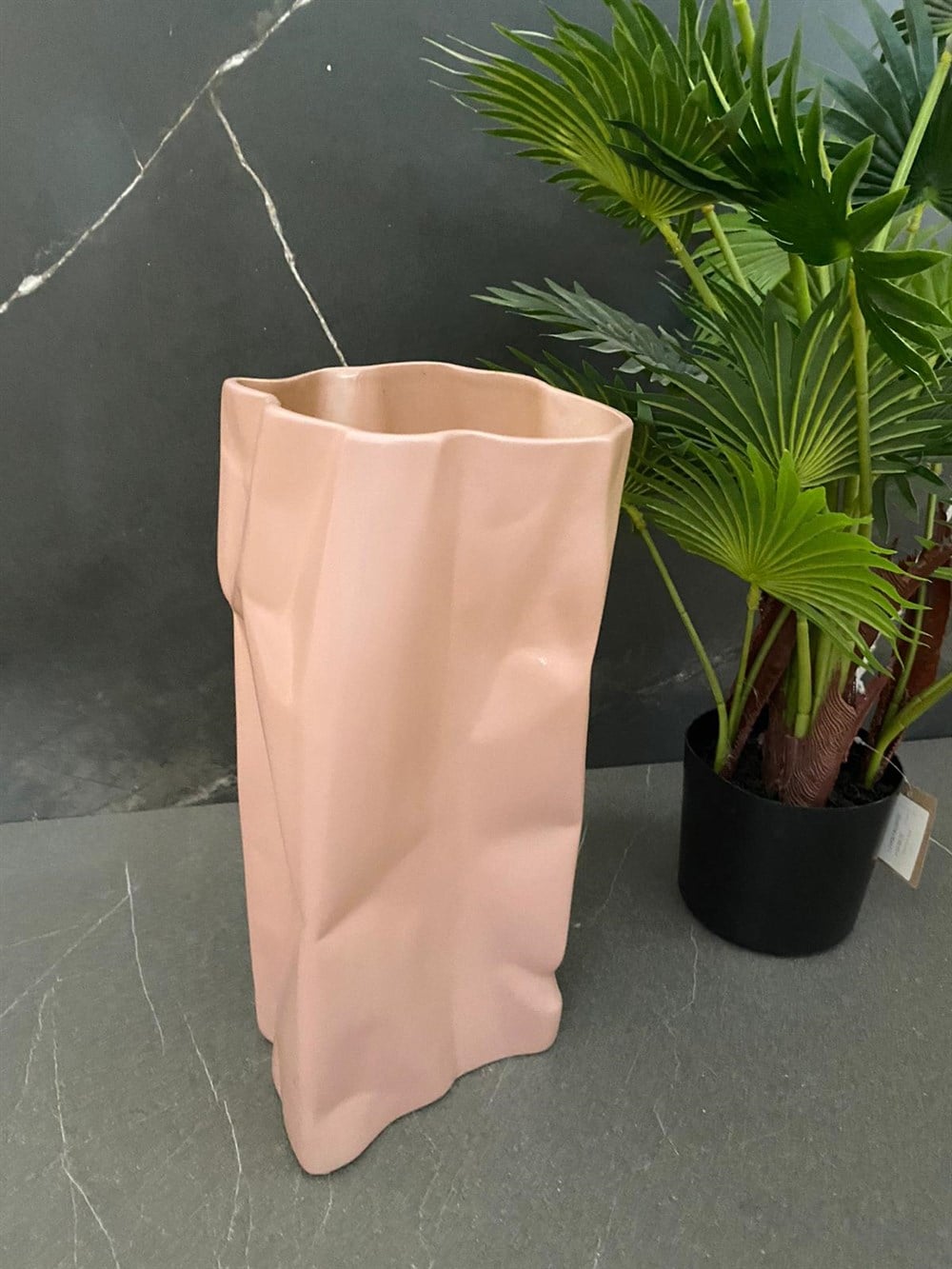 33 cm Kese Kağıdı Seramik Vazo