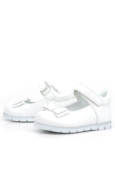 Rakerplus Beyaz Rugan Fiyonklu Kız Bebek Babet Ayakkabı