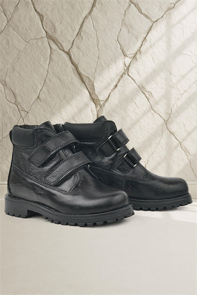 Rakerplus Neson Hakiki Deri Siyah Rugan Cırtlı Kız Çocuk Bot