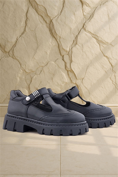 Rakerplus Siyah Mat Cırtlı Toka Detaylı Kız Çocuk Okul Ayakkabı