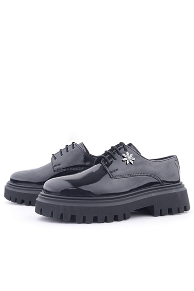 Rakerplus Siyah Rugan Bağcıklı Çiçek Detaylı Oxford Günlük Ayakkabı