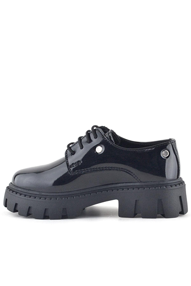 Rakerplus Siyah Rugan Bağcıklı Kız Çocuk Taş Detaylı Okul Ayakkabı