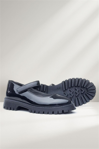 Rakerplus Siyah Rugan Cırtlı Kalın Tabanlı Kız Çocuk Okul Ayakkabısı