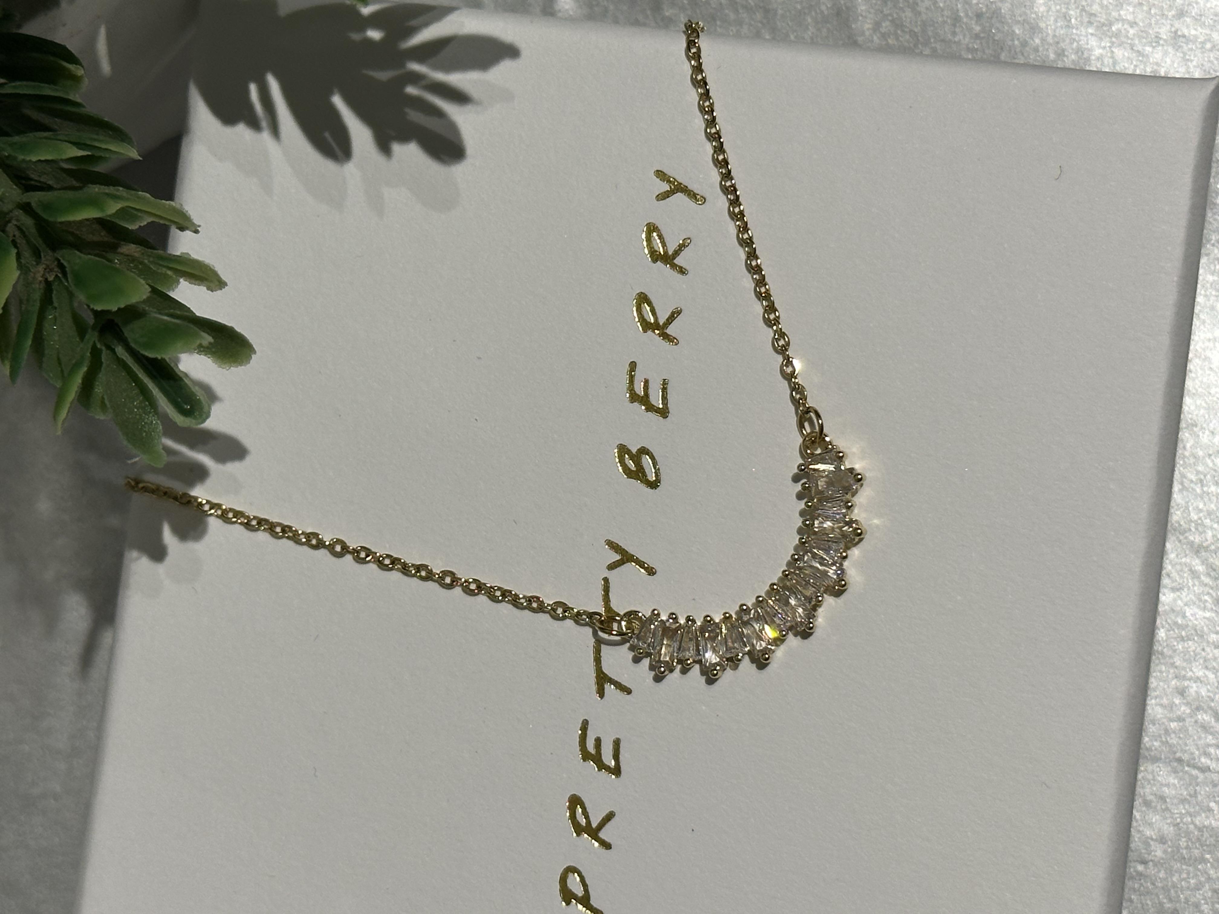 Baget Taşlı Zincir Kolye