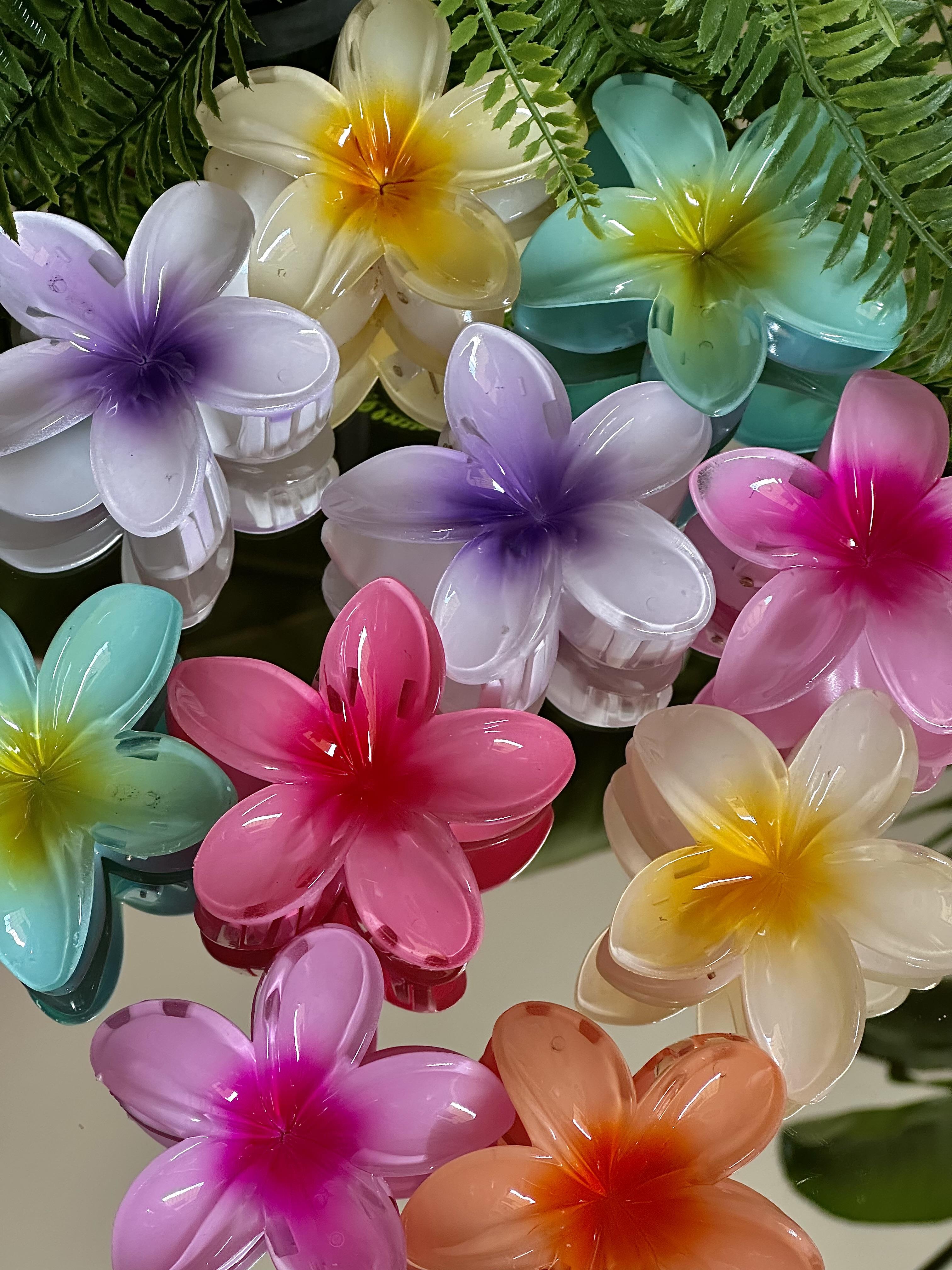 Coconut Girl Çiçek Toka (8cm)