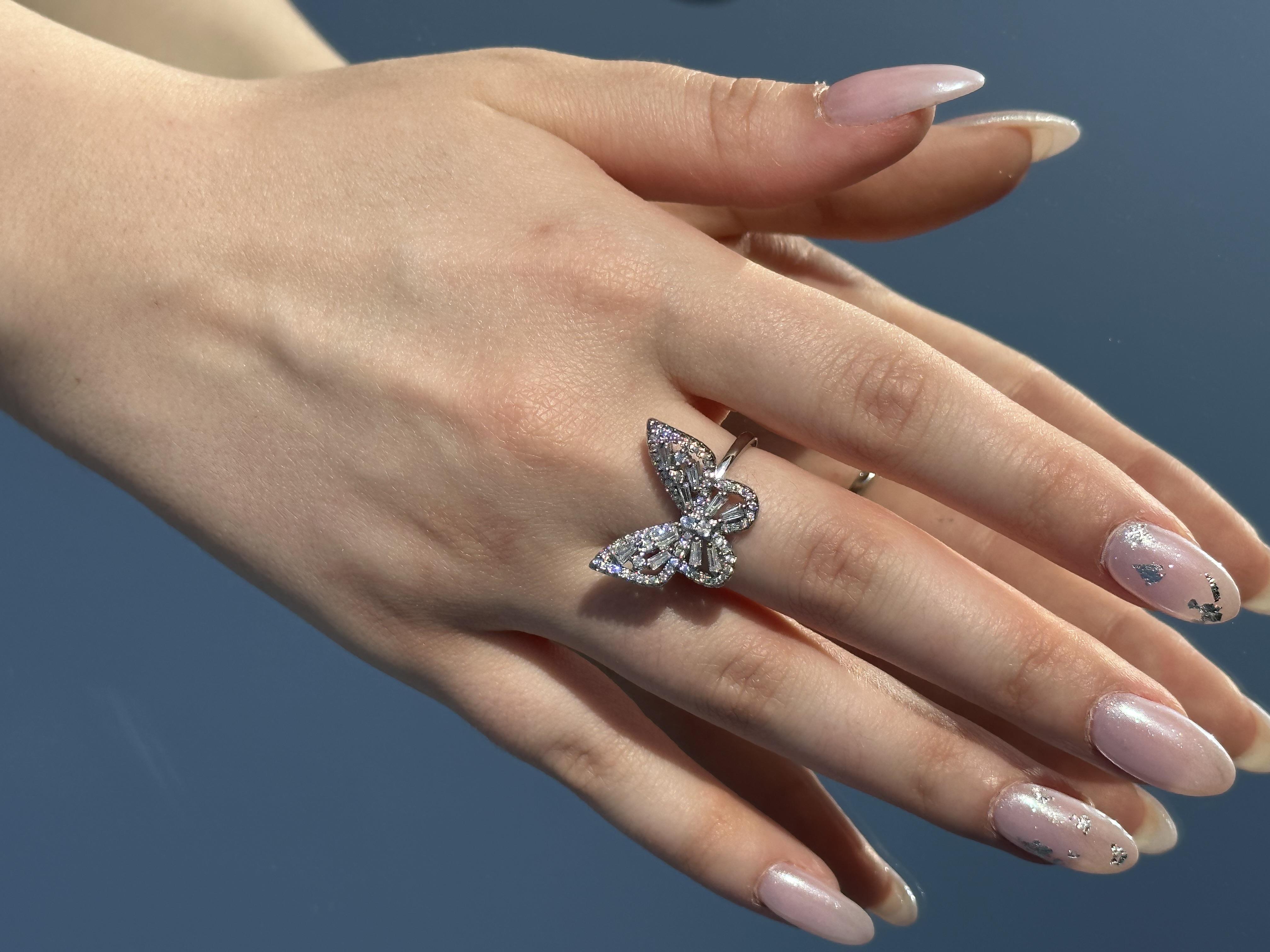 Işıltılı Kelebek Yüzük