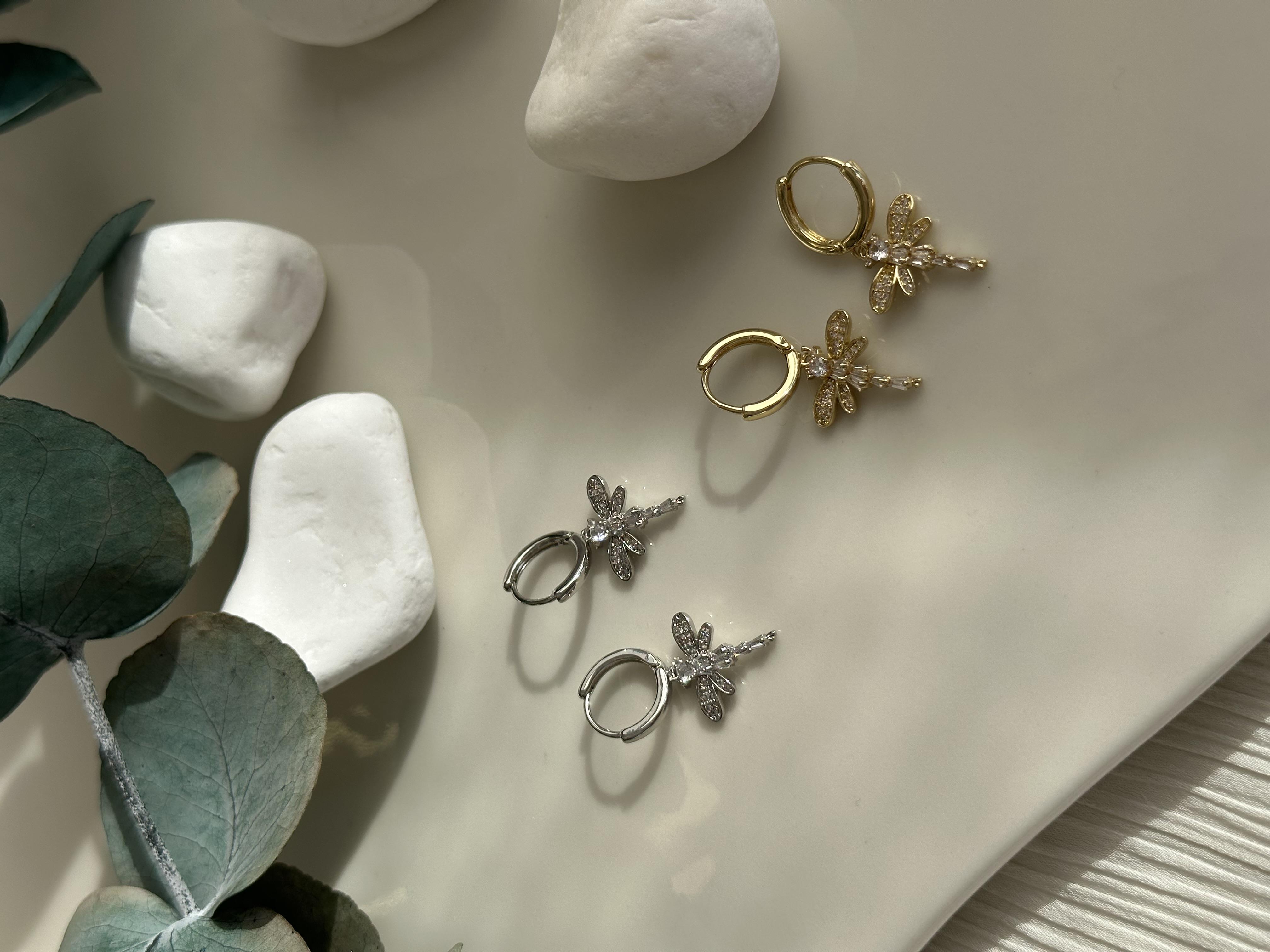 Taşlı Yusufçuk Küpe