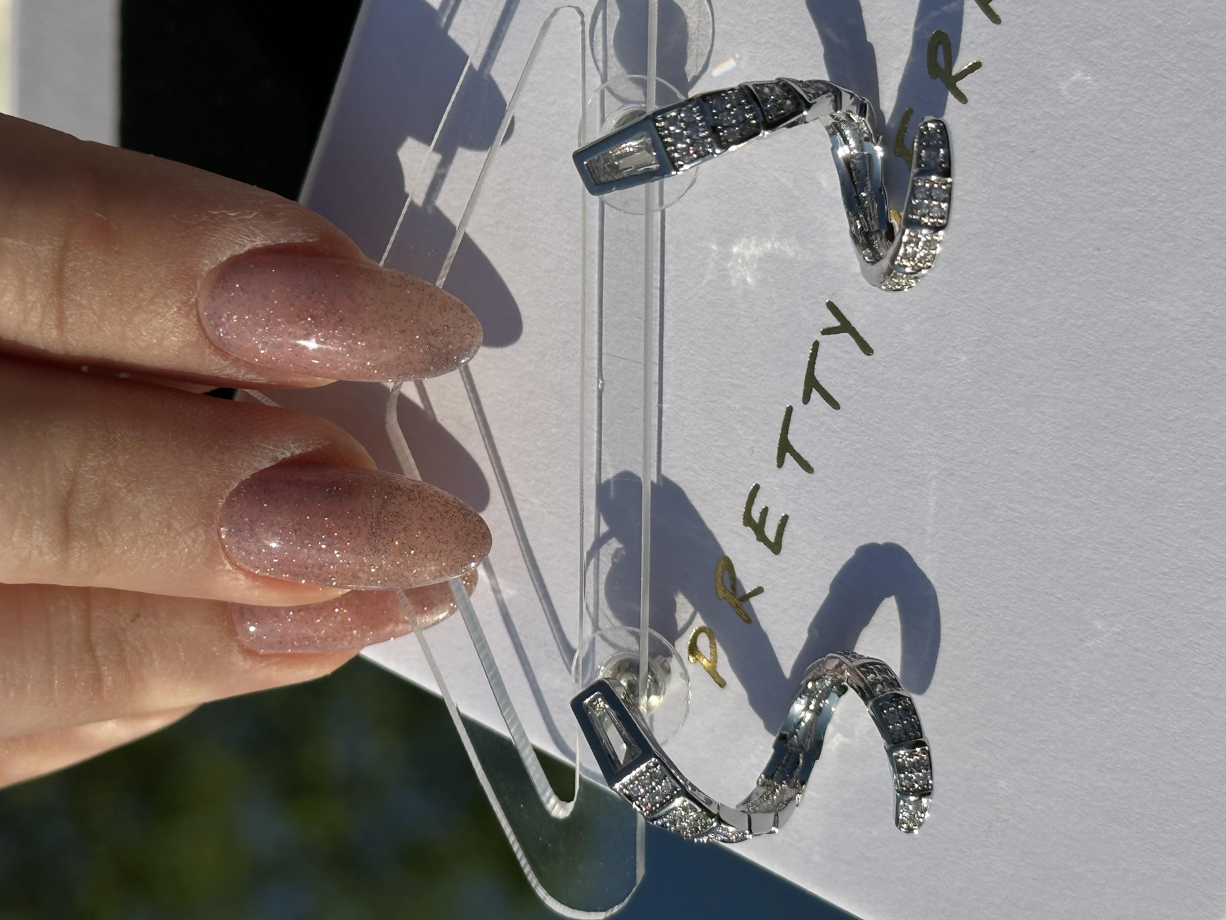 Zirkon Taşlı Dönen Model Tasarım Küpe