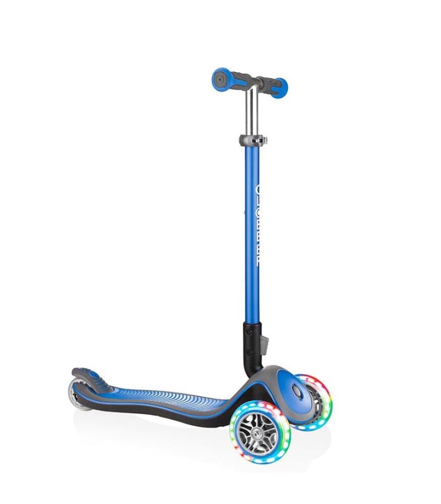 globber-elite-deluxe-isikli-scooter-la-1b-691.jpg