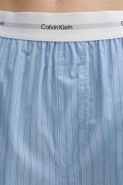Calvin Klein Kadın Kısa Kollu Tişört ve Şort Pijama Takımı LV00QS7576