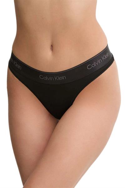 Calvin Klein Kadın Siyah Bralet Tanga Set 000QF8000E 