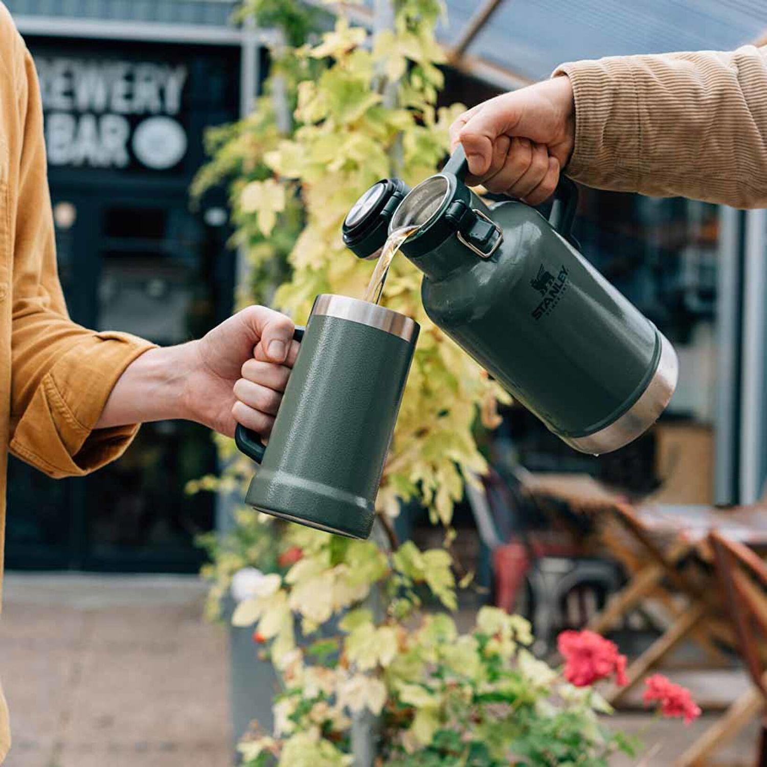 Stanley 64OZ Classıc Vac Growler H.Green EU AS1001941067