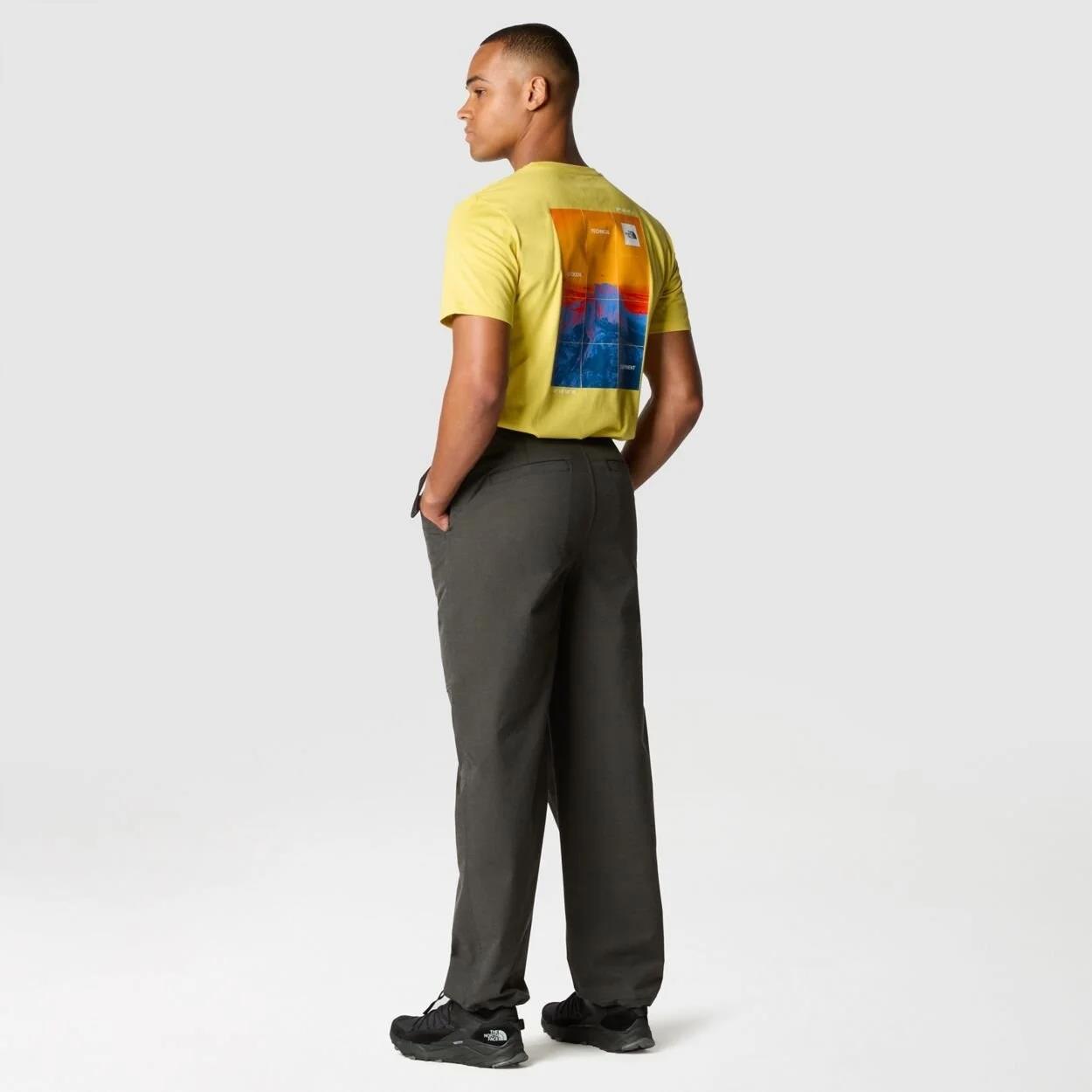 The North Face  FOUNDATION HEATGRAPHIC Erkek Tişört  NF0A882XQOA1