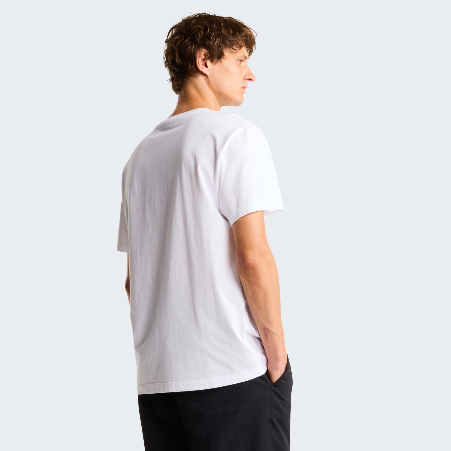 The North Face M ESSENTIAL CENTER LOGO RELAXED SHORT SL Erkek Tişört NF0A8GQEFN41
