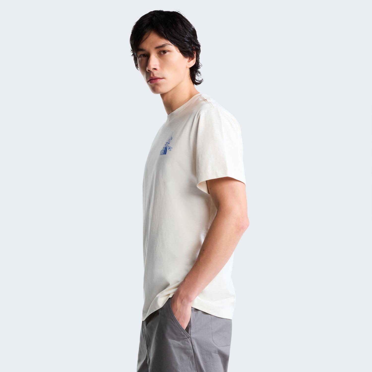 The North Face M MOUNTAIN CELEBRATION REGULAR SHORT SLE Erkek Tişört NF0A8G9ZQLI1