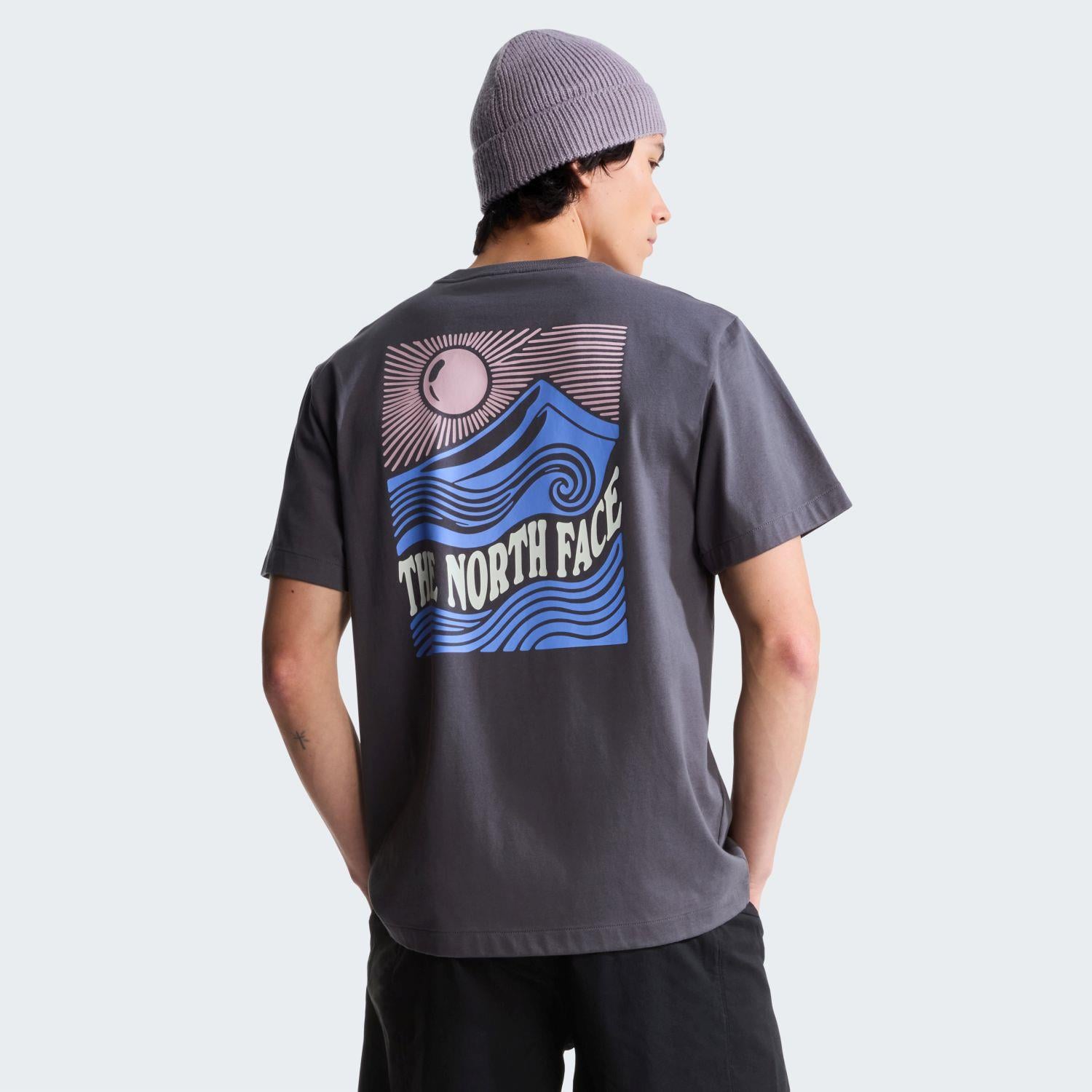 The North Face M MOUNTAIN ESCAPE RELAXED SHORT SLEEVE T Erkek Tişört NF0A8GB1RHI1