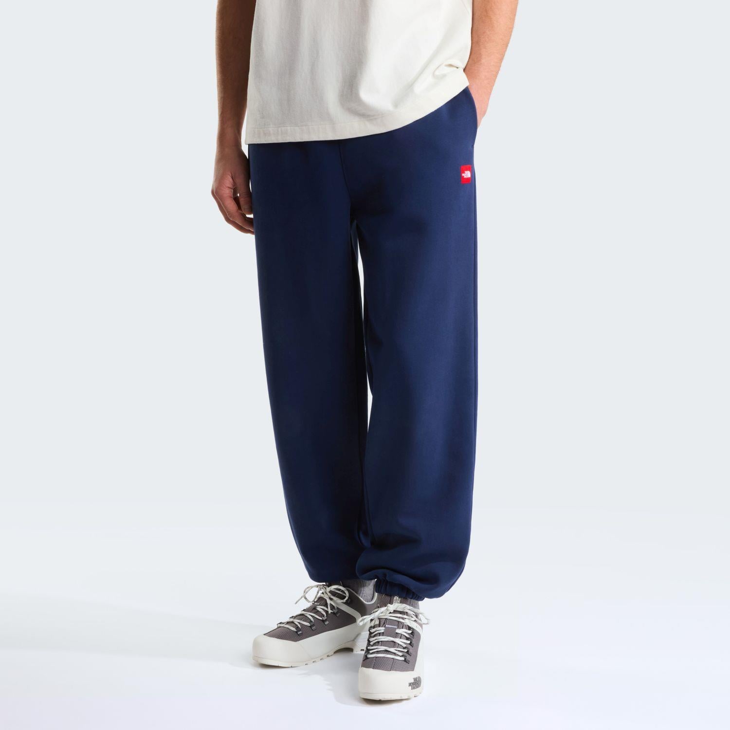 The North Face M TNF Red Box Sweatpants Erkek Pantolon NF0A8EG38K21