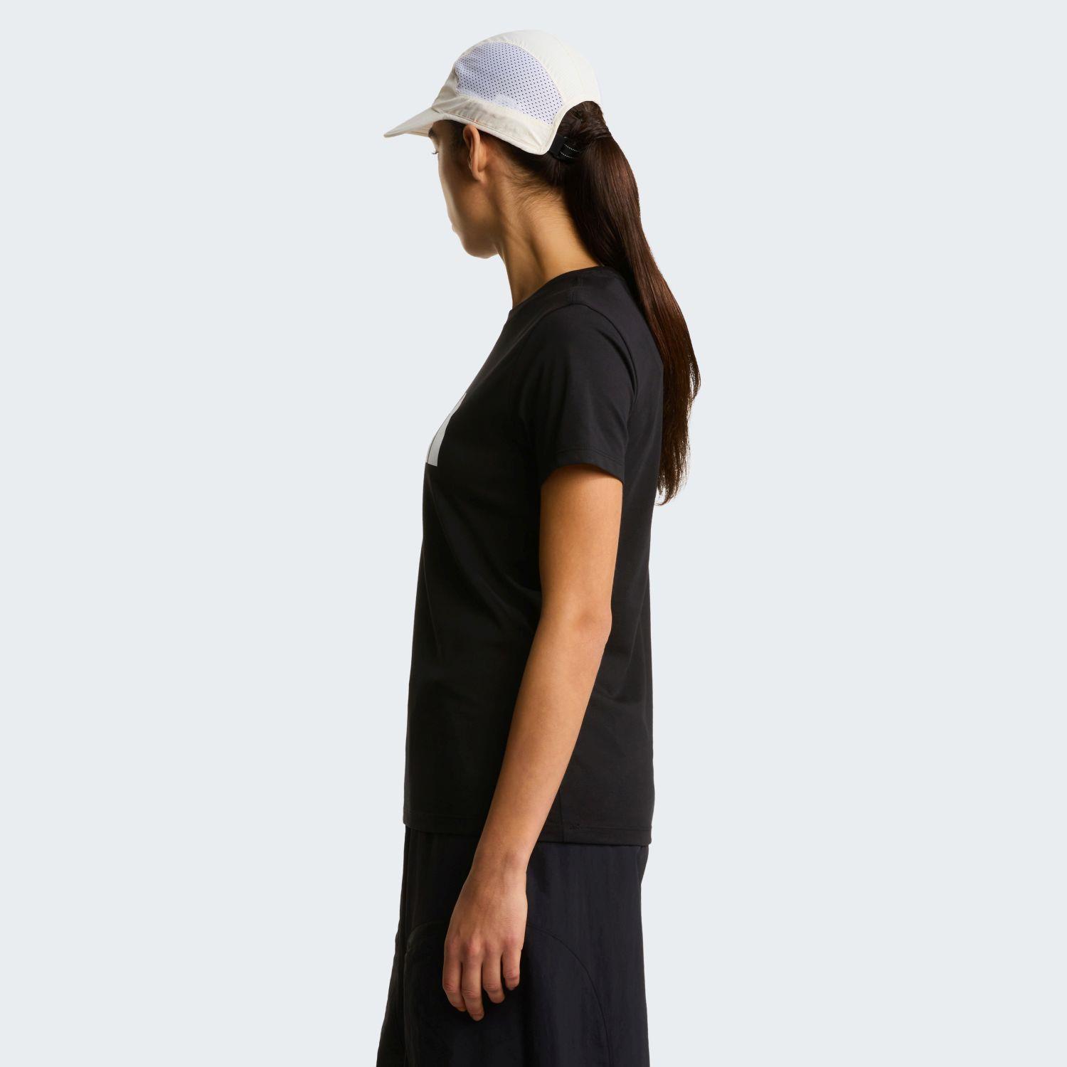The North Face W EVOLUTION HALF DOME SLIM SHORT SLEEVE Kadın Tişört NF0A8FX6JK31