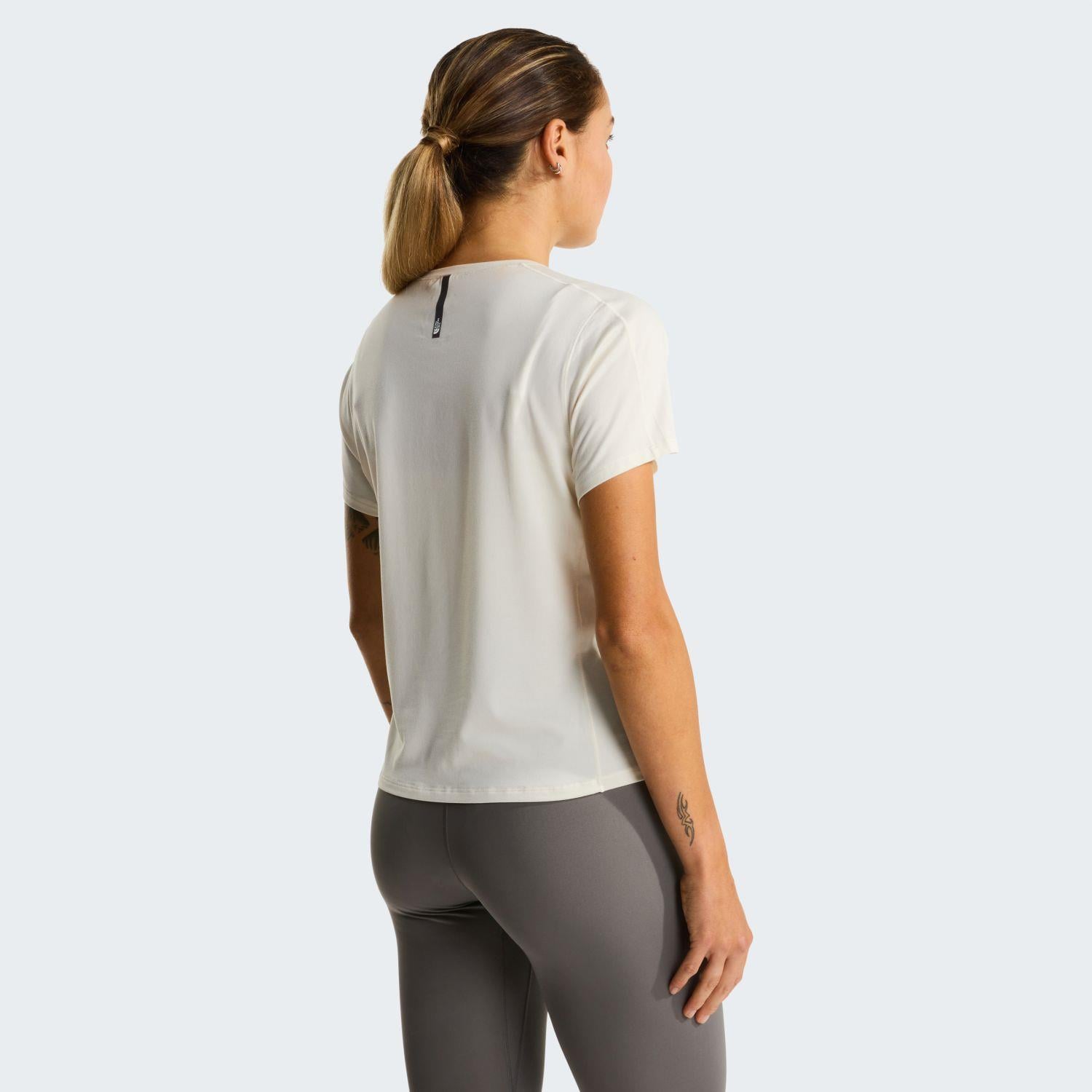 The North Face W JAIDA SS TEE Kadın Tişört NF0A8GXWQNI1
