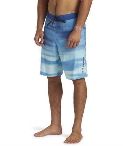 Quıksılver EVERYDAY FADE 20 Erkek Şort AQYBS03649-QK.BYC0