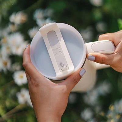 Stanley  ADV 40OZ QUENCHER2.O TM TUMB CRM TNAL Termos AS1010824453