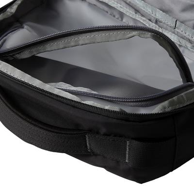 The North Face BASE CAMP VOYAGER TOILETRY KIT Unisex Çanta NF0A81BLKT01